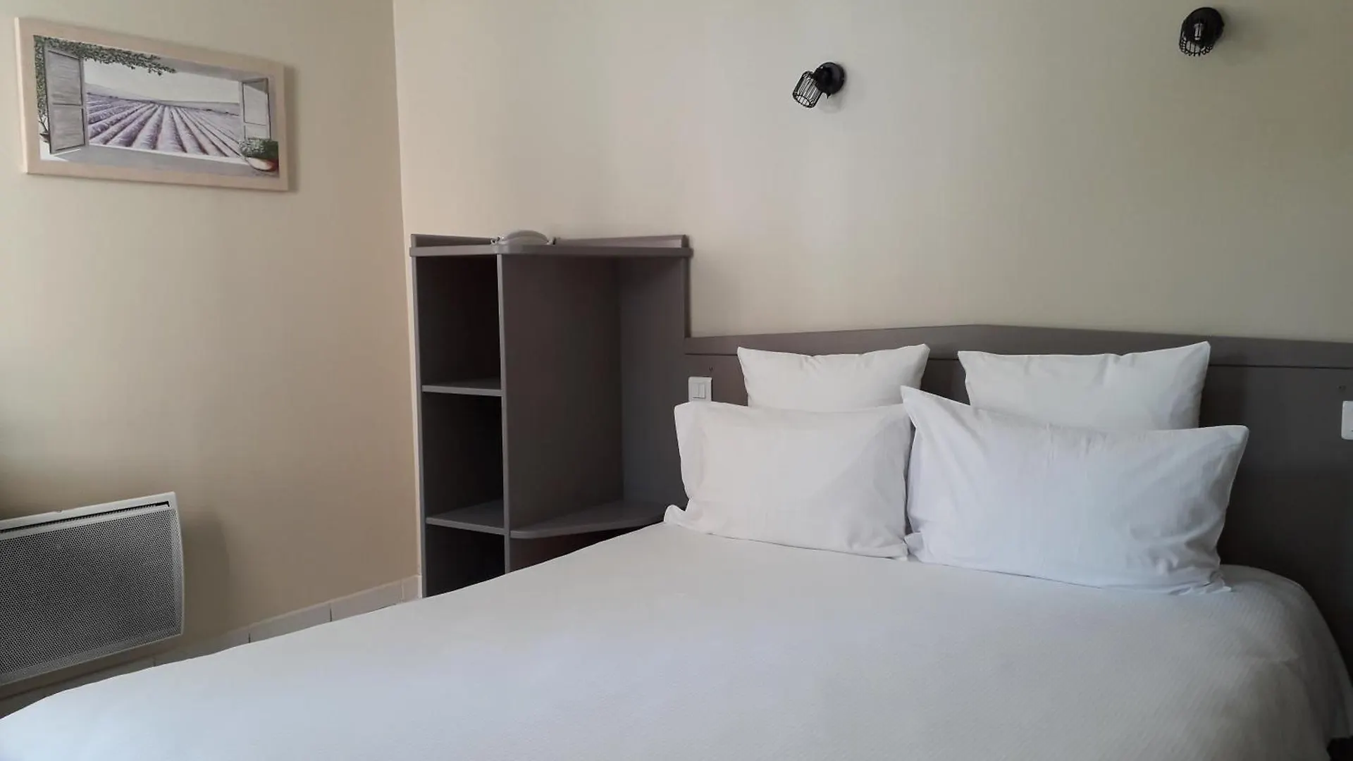Hotel Le Mas Du Colombier Cadenet